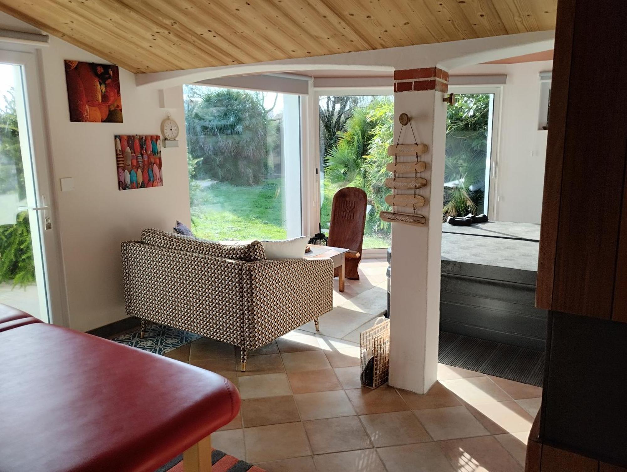 L'Eden Naturiste Spas Challans Room photo